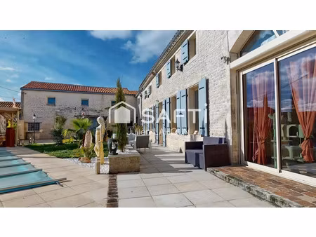 vente maison 7 pièces 299 m² à matha (17160)  330 000 €