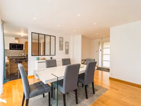 vente maison 5 pièces 139 m² à louargat (22540)  343 805 €