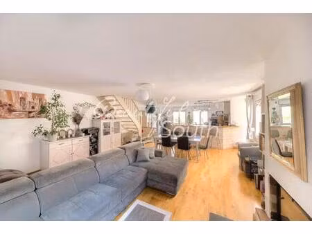 maison de ville rénovée avec terrasse et stationnement  perpignan