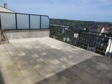 location appartement 2 pièces 40m2 rodez 12000 - 455 € - surface privée