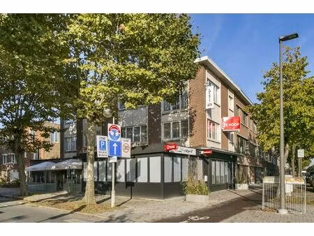 commercieel te koop in berchem