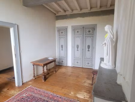 vente maison 6 pièces 250 m² portets (33640)