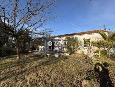 vente maison à la boissière-de-montaigu (85600) : à vendre / 111m² la boissière-de-montaig