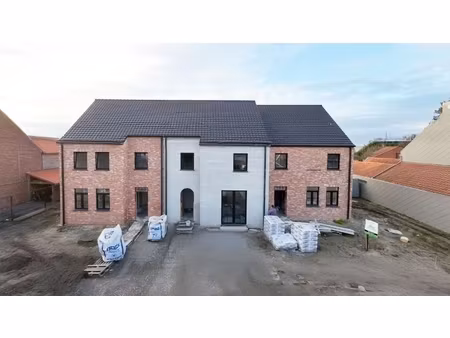 huis te koop in bovekerke met 4 slaapkamers