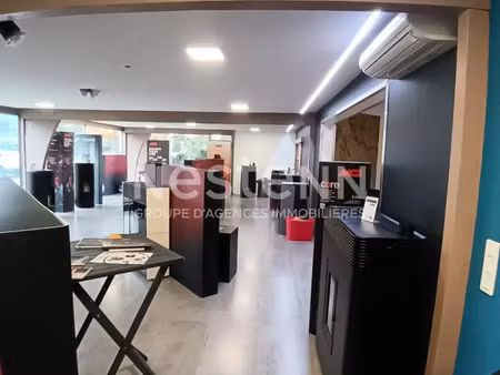 a louer local d'activité plescop 790 m2