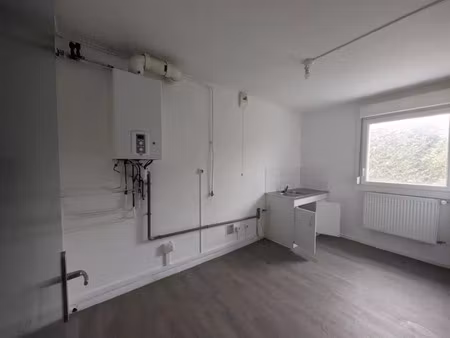 location appartement 4 pièces 78 m² à saint-avold (57500)