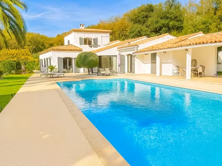 vente maison 8 pièces 274 m² à la colle-sur-loup (06480)  1 890 000 €