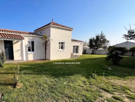 vente maison 7 pièces 243.87 m² à l'ile-d'olonne (85340)  736 200 €