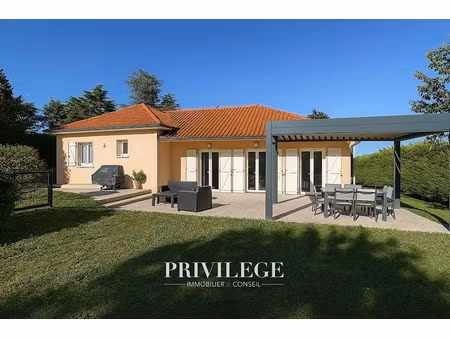 vente maison 6 pièces 184.28 m² à saint-cyr-au-mont-d'or (69450)  970 000 €