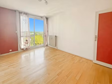 vente appartement 4 pièces 75 m² à saint-pierre-des-corps (37700)  99 900 €
