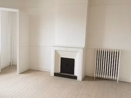 vente appartement 2 pièces 52 m² à coutances (50200)  75 000 €