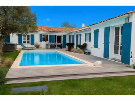 vente maison 6 pièces 198 m² à saint-clément-des-baleines (17590)  1 100 000 €