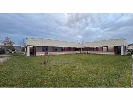 location local professionnel 550m² la chapelle st mesmin 45380