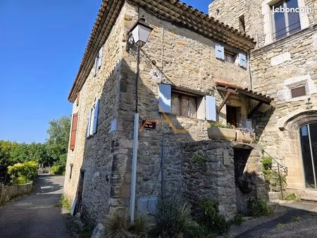 maison de village 2 pièces 38 m²