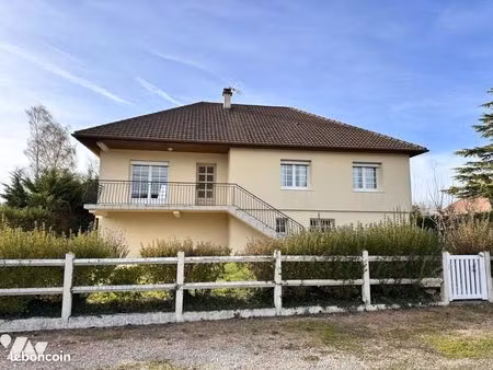 maison 5 pièces 115 m²