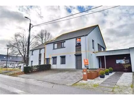 beau duplex 4 chambres avec parking privatif !