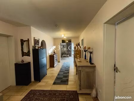 appartement 4 pièces 142 m²