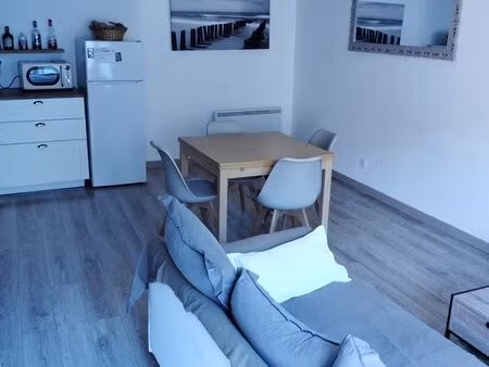 location maison de village torreilles