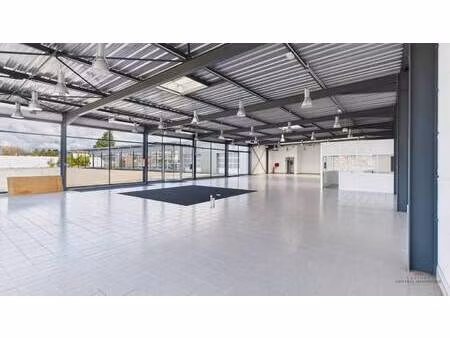 local commercial à vendre