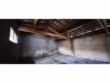 garage/stationnement à vendre