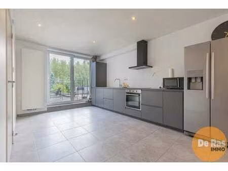 herzele - duplexappartement met 2 slaapkamers en ruim terras