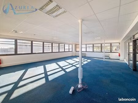 bureaux 190 m²