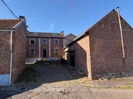 maison de 4 chambres + terrain à bâtir