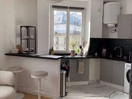 jouffroy d'abbans / cardinet - 2 pieces - etage eleve