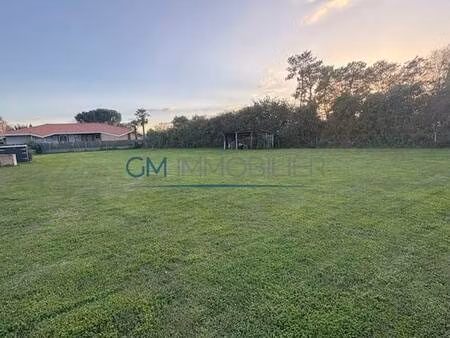 terrain constructible viabilisé à vendre