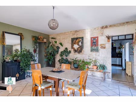 belle maison familiale en pierres marsais-sainte-radegonde