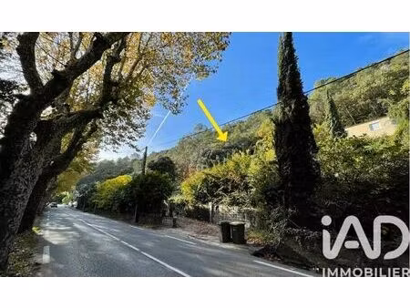 vente terrain 7911 m² méounes-lès-montrieux (83136)