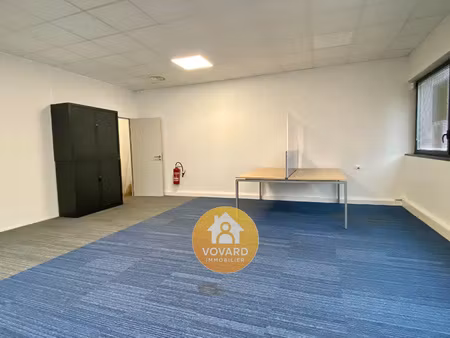 a louer bureau de 39 50 m2 à groslay