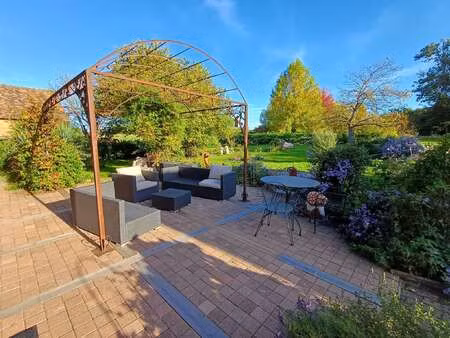 vente maison à laigné-en-belin (72220) : à vendre / 147m² laigné-en-belin