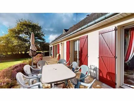 vasteville - pavillon 160 m²  4 ch sur sous-sol  parcelle de 3495 m²