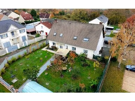 maison lisses 235 m² t-11 à vendre  650 000 €