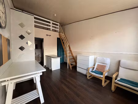 studio hypercentre: la roche sur yon