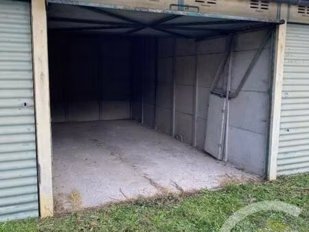 garage/box 15 m² laval