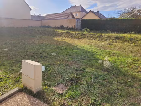 vente terrain à batir à louviers (27400)  90 000 €