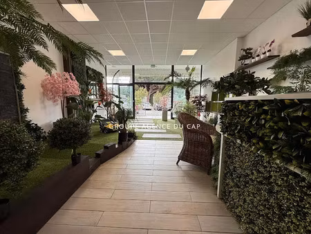 vente locaux professionnels 100 m² à sainte-maxime (83120)  415 000 €