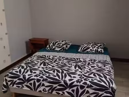 location meublée appartement 3 pièces 63 m² à le creusot (71200)  598 €