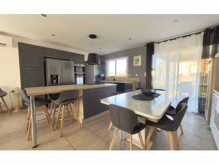 maison cissé 93 m² t-4 à vendre  249 000 €