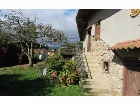 maison claveisolles 134 m² t-1 à vendre  130 000 €