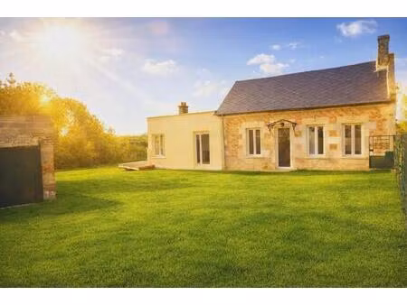 a 22 mn de laon. maison 3 chambres  jardin  garage entièrement refaite à neuf.