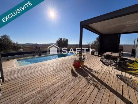 villa contemporaine de 172 m² sur un terrain paysagé de 803 m² avec piscine et garage