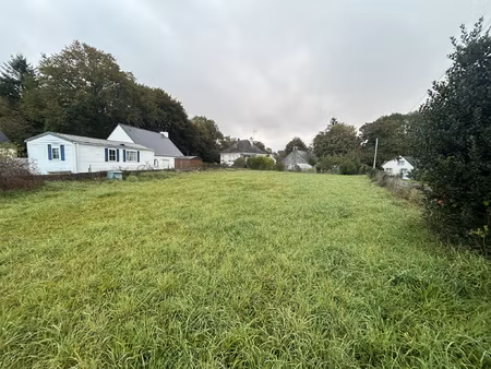 terrain constructible dans un environnement calme à bubry