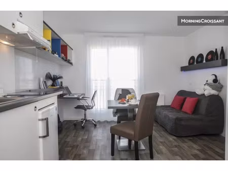 location meublée appartement 1 pièce 20 m² à levallois-perret (92300)  1 300 €