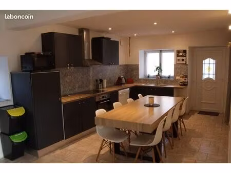 maison en meublé à louer à l'année 4 chambres