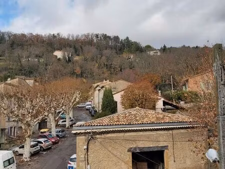 studio centre de crest non meublé