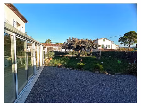 location meublée appartement 2 pièces 62.35 m² à les arcs (83460)  900 €