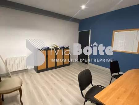 location locaux professionnels 1 pièce 15 m² à balbigny (42510)  200 €
